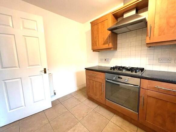 3 bed House to rent Image 7