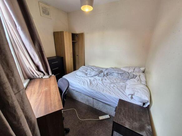 7 bed Terraced for sale Image 5