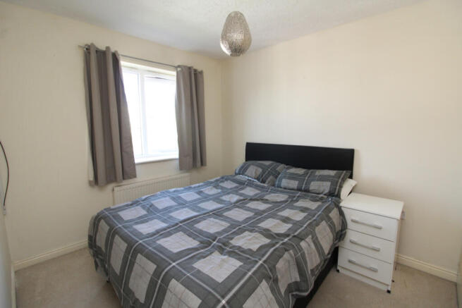 3 bed Semi-Detached for sale Image 6