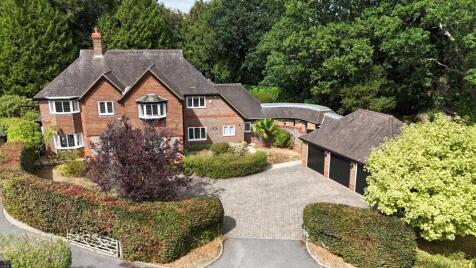 The Rise, Brockenhurst, Hampshire, SO42