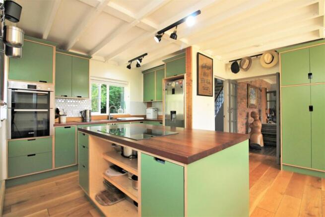 Kitchen/Breakfast
