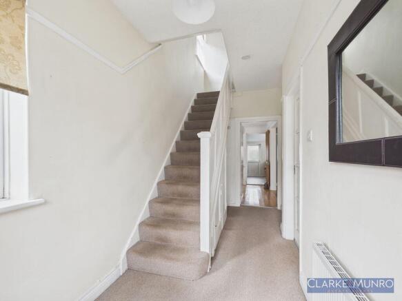 3 bed Semi-Detached for sale Image 9