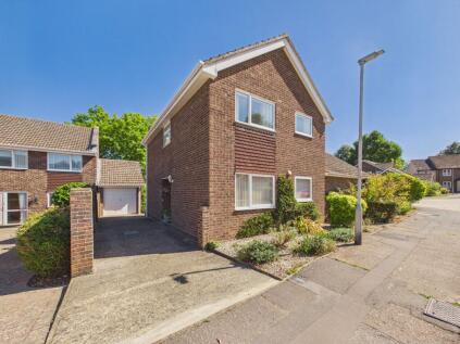 Josselin Close, Earls Colne, Colchester, CO6