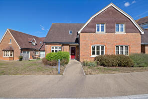 48, Durrants Drive, Horsham RH12 4AB