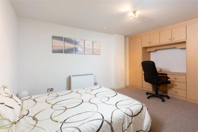 2 bed Penthouse for sale Image 11