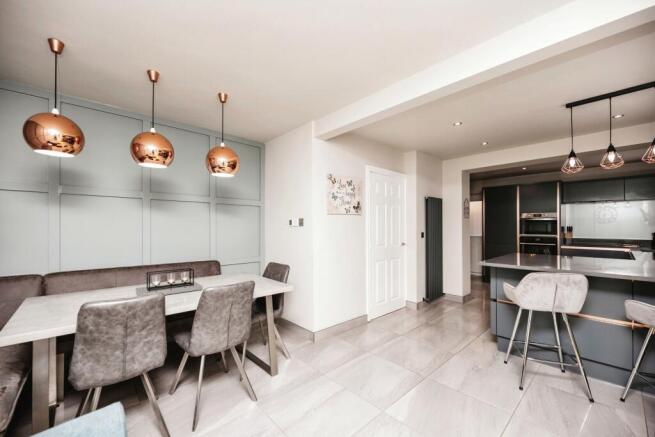 Kitchen/family Room