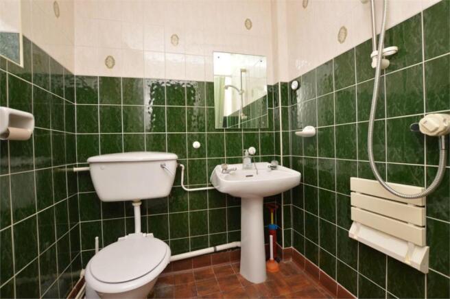 Photo 10