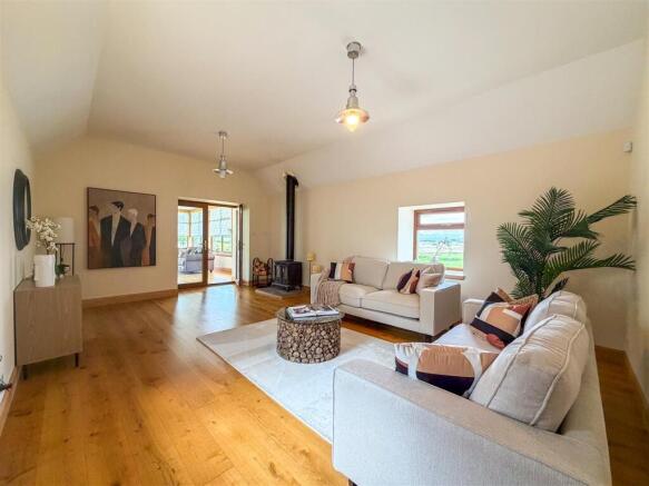 Lounge (log burner)
