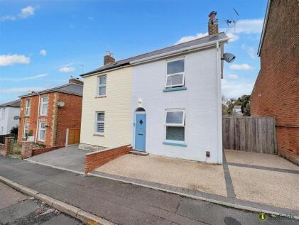 Salters Road, Ryde, PO33 3HU