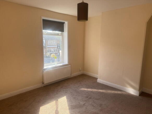 3 bed Terraced for sale Image 8