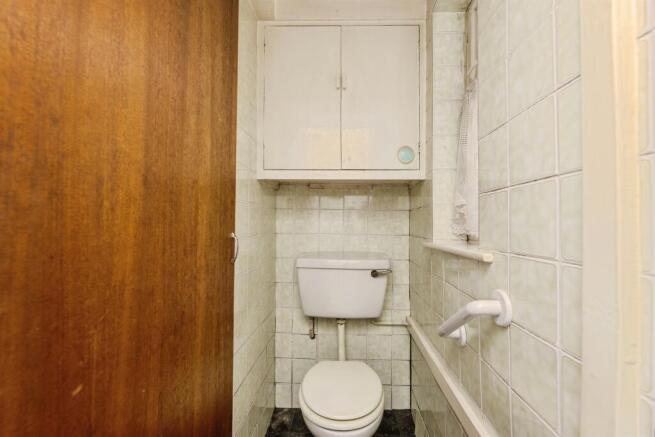 3 bed Terraced for sale Image 6