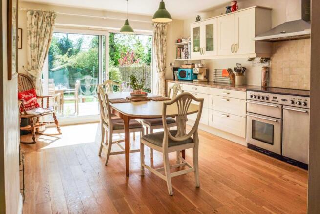 Kitchen/Dining Room