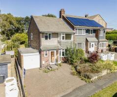 4, Moseley Wood Bank, Cookridge, Leeds LS16 7HY