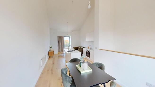 3 bed Town House to rent Image 5
