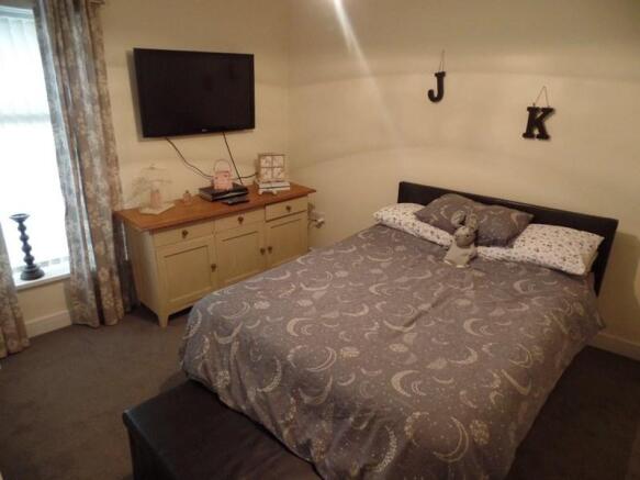Photo 9