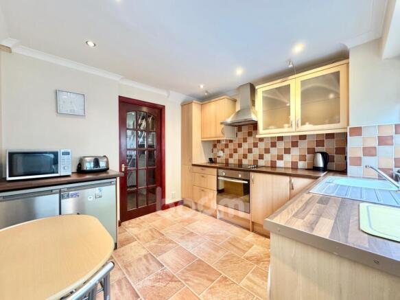Eriskay Court, Dreghorn kitchen pic