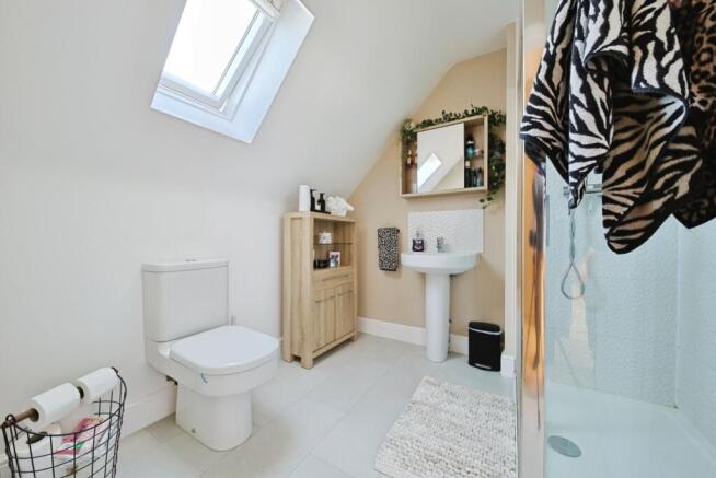 4 bed End of Terrace for sale Image 12