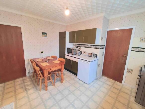 3 bed Detached for sale Image 10