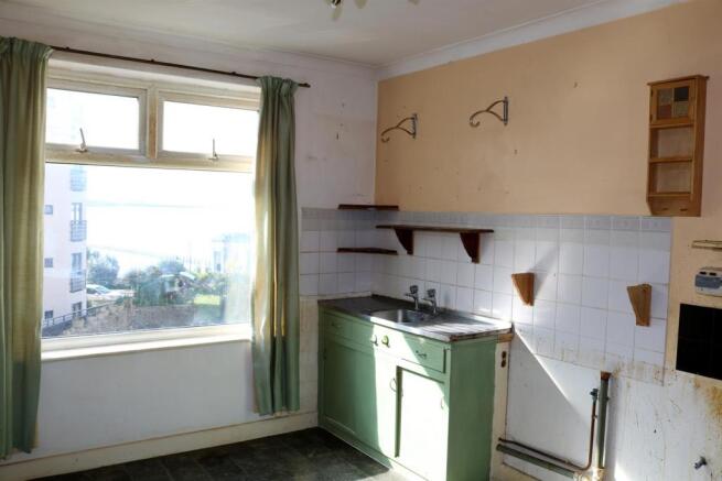 Kitchen.JPG