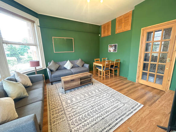 Flat 1