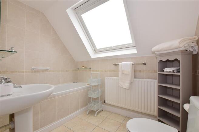 En-Suite Bathroom