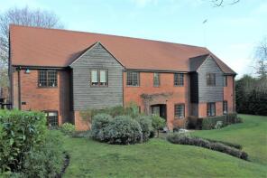 5, Greenhills, Greenhill Road, Farnham GU9 8LD