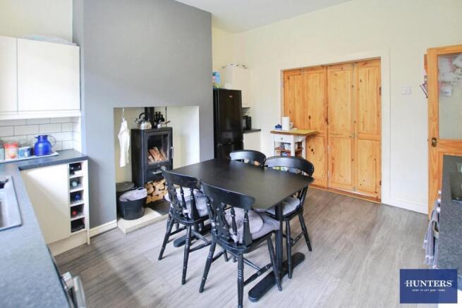 5 bed Terraced for sale Image 9