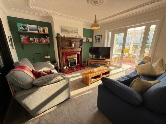 3 bed Semi-Detached for sale Image 12