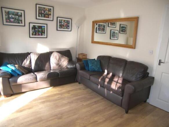Lounge Shot 3