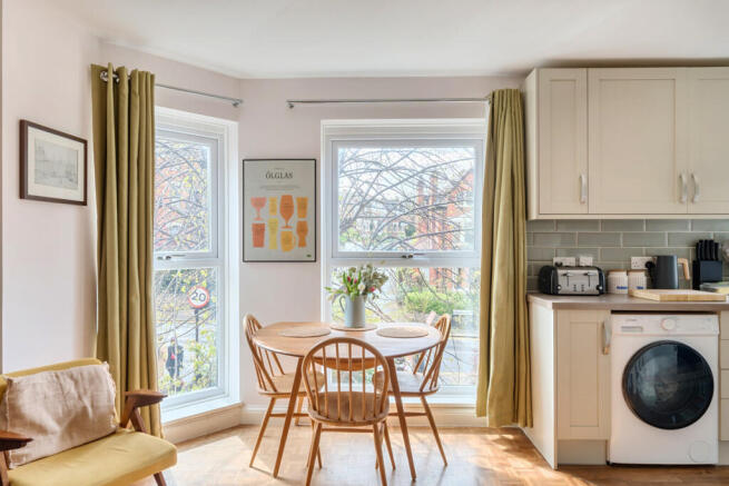 1442718-17-69dcf7...