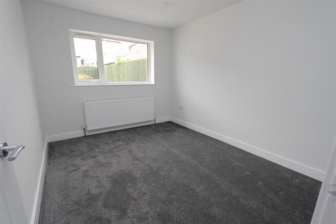 2 bed Semi-Detached Bungalow for sale Image 8