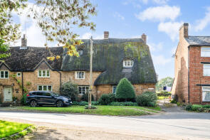 The Last Straw, Banbury Road Through Wardington, Banbury OX17 1SA