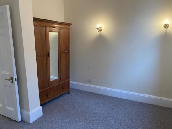 Bedroom.jpg