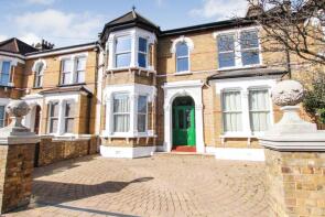14, Forest Drive East, London E11 1JY