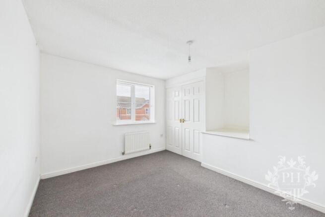 2 bed Semi-Detached for sale Image 9