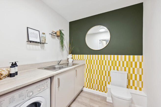 Ashmere, 
Longhoughton Avenue, Dartford,
DA10 1FU photo 4