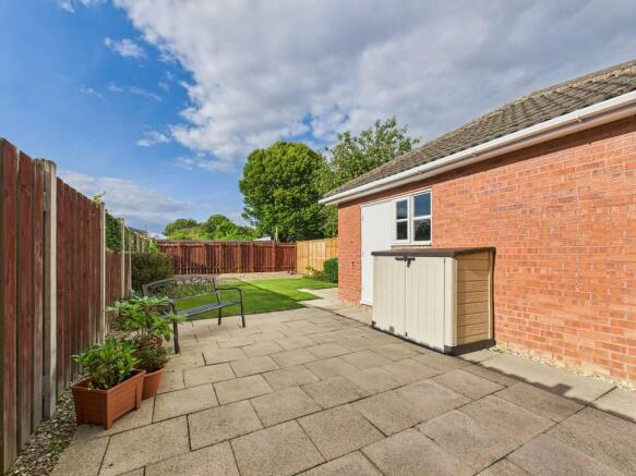 2 bed Semi-Detached for sale Image 10