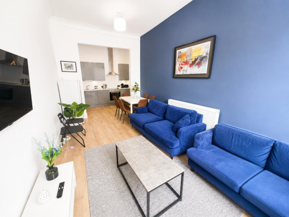 Lounge area.png