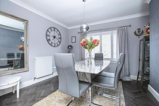 Dining Room/Bedroom
