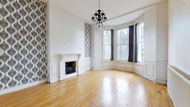 Flat A, 79 Tollington Park, Finsbury Park, London, N4 3QJ