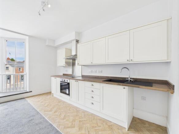 20 Brecon Road, NP7 photo 5