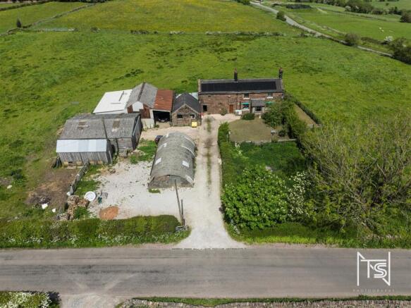 Horton Hay -1.jpg