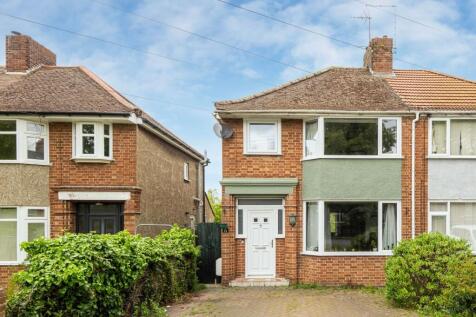 Dell Road, Oulton Broad South