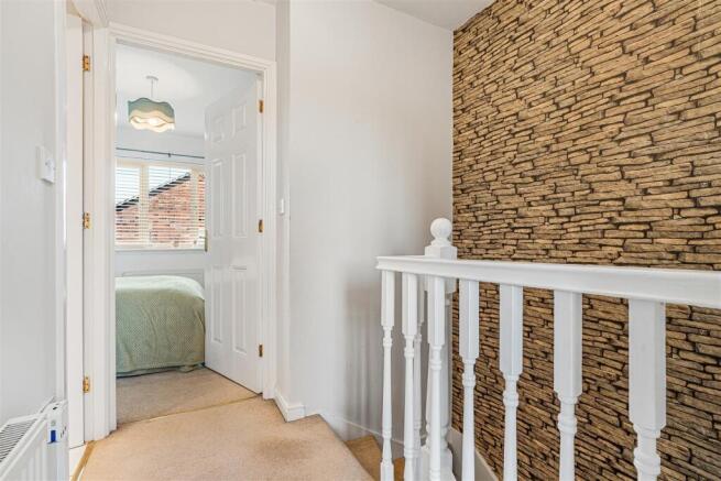 2 bed Terraced for sale Image 10