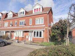 55, Chadwick Way, Southampton SO31 4FD