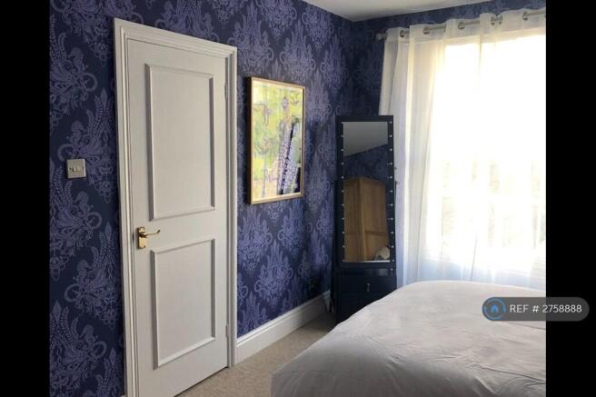 Bedroom With Ensuite Shower Room