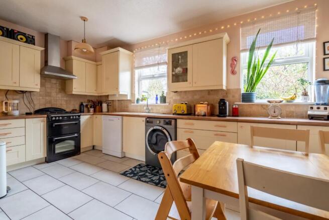 Starkey Crescent, York photo 4