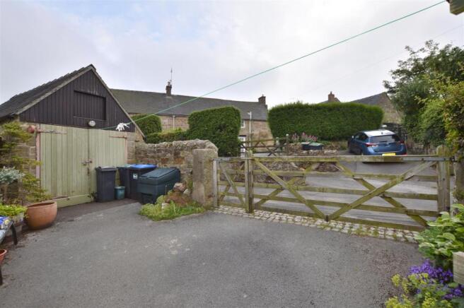 Detached Garage