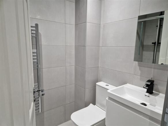 1 bed Apartment to rent Image 4