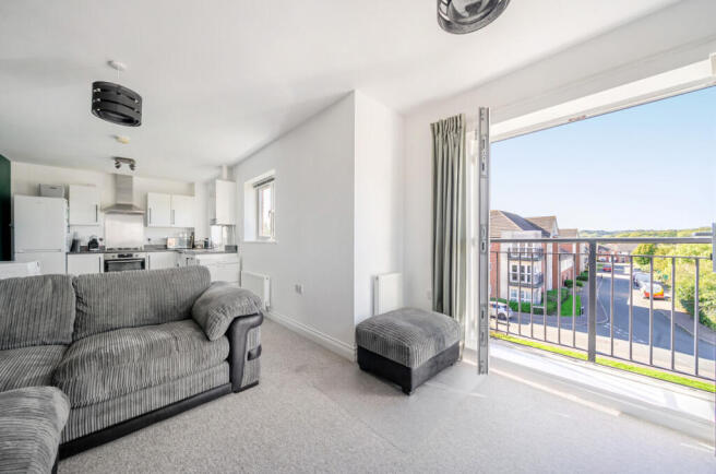 1358569-9-68d2785...